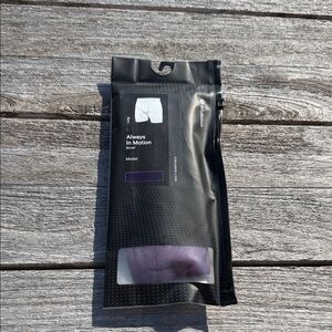 Lululemon Always In‎ Motion Boxer 7" size large NWT